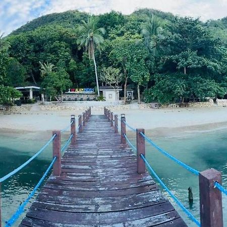 Alam Indah Beach Resort Busuanga Exterior photo