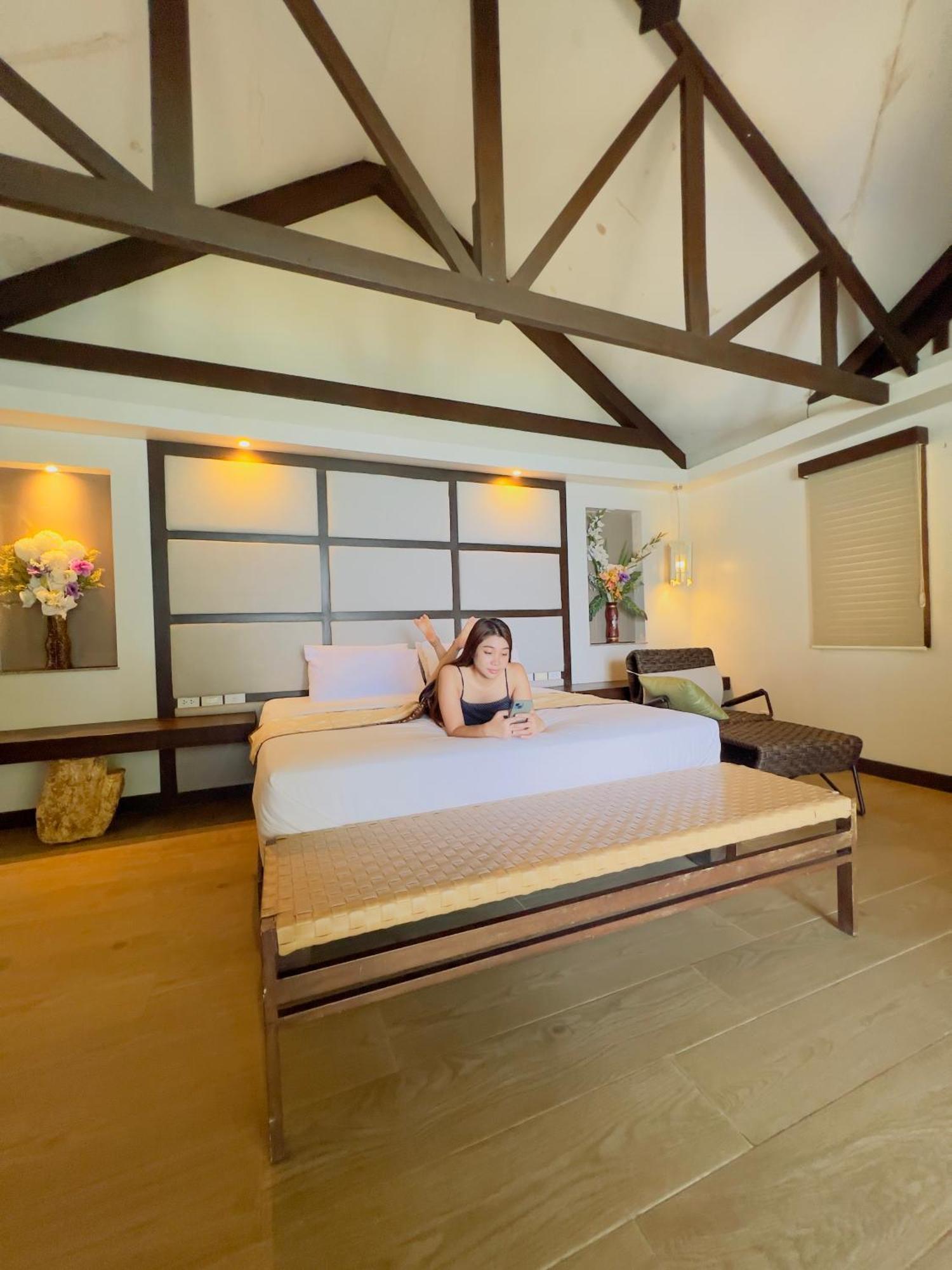 Alam Indah Beach Resort Busuanga Exterior photo